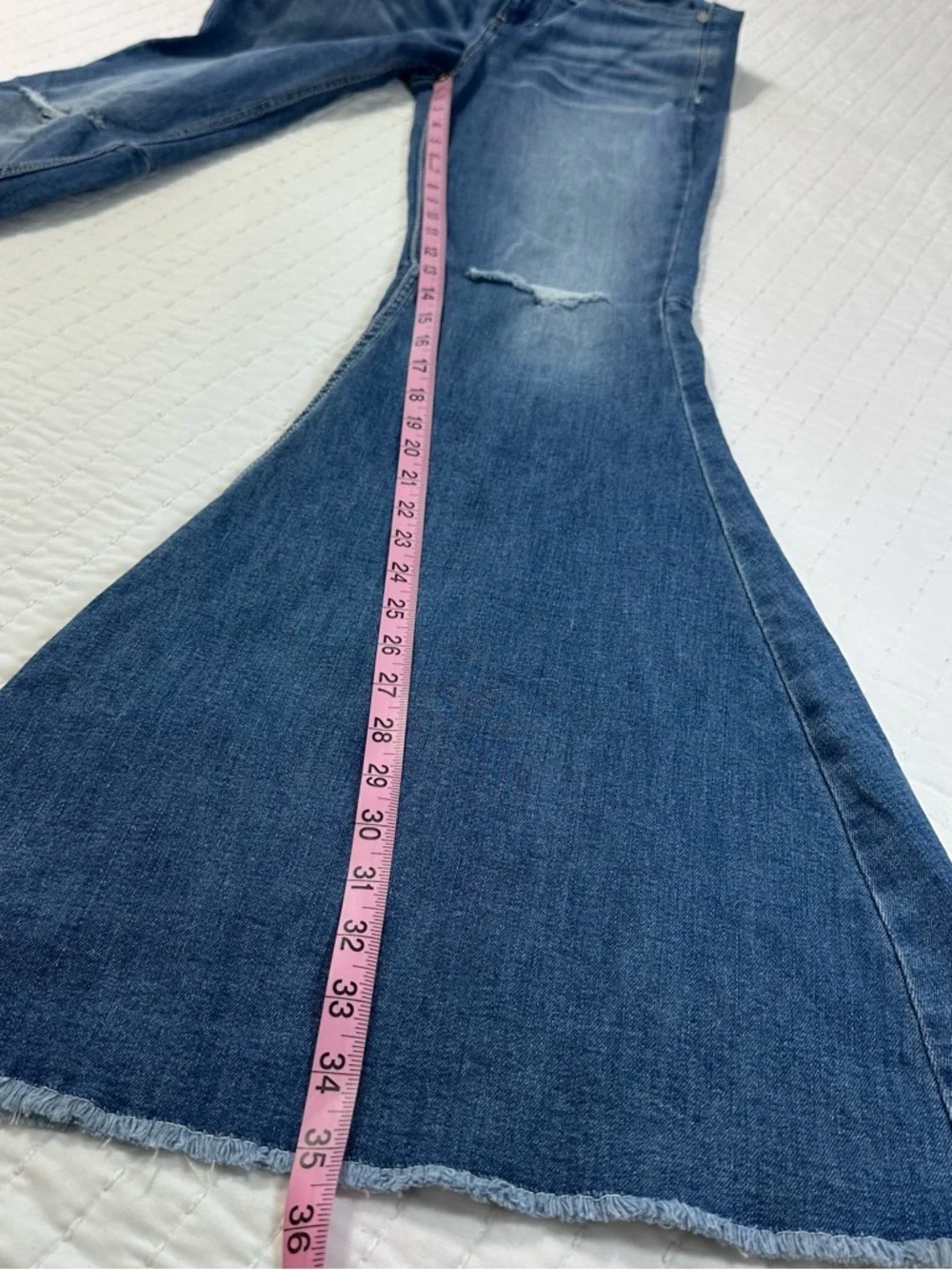 Shyanne Medium Wash Blue Flare Ripped Style Jeans Stretchy Comfortable W28X36L - Picture 7 of 16
